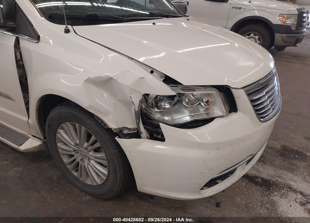 2012 CHRYSLER TOWN & COUNTRY LIMITED VIN: 2C4RC1GG4CR267353