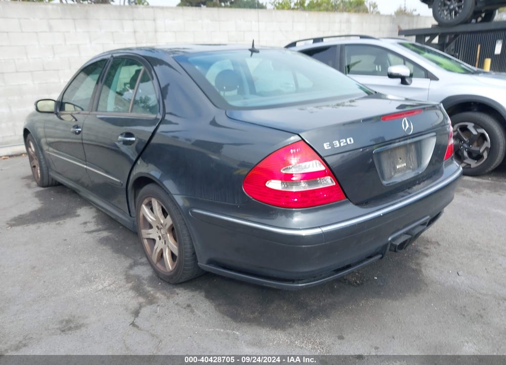 2003 MERCEDES-BENZ E 320 VIN: WDBUF65J33A288940