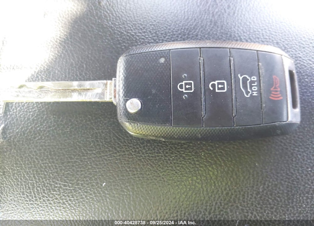 2018 KIA SOUL VIN: KNDJN2A2XJ7598740