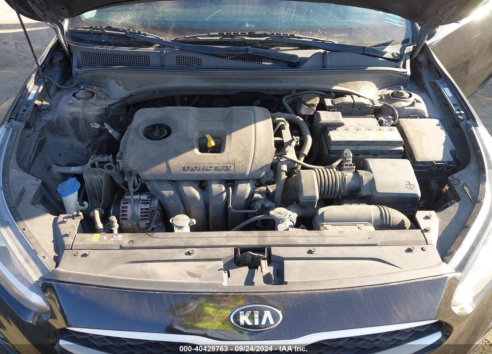 2019 KIA FORTE LXS VIN: 3KPF24AD8KE016471