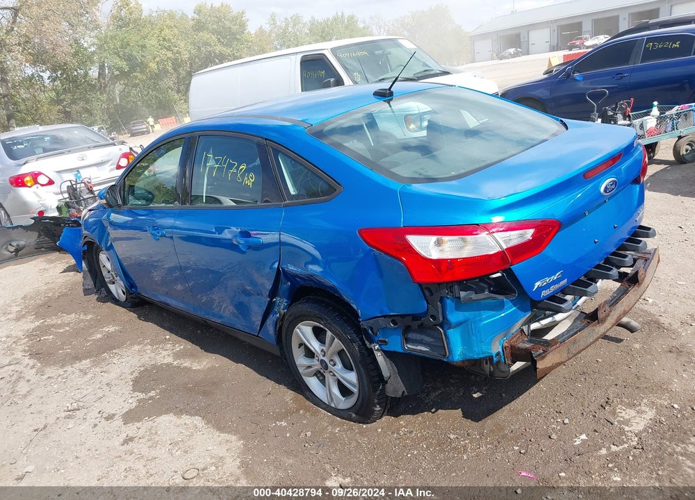 2014 FORD FOCUS SE VIN: 1FADP3F22EL411838