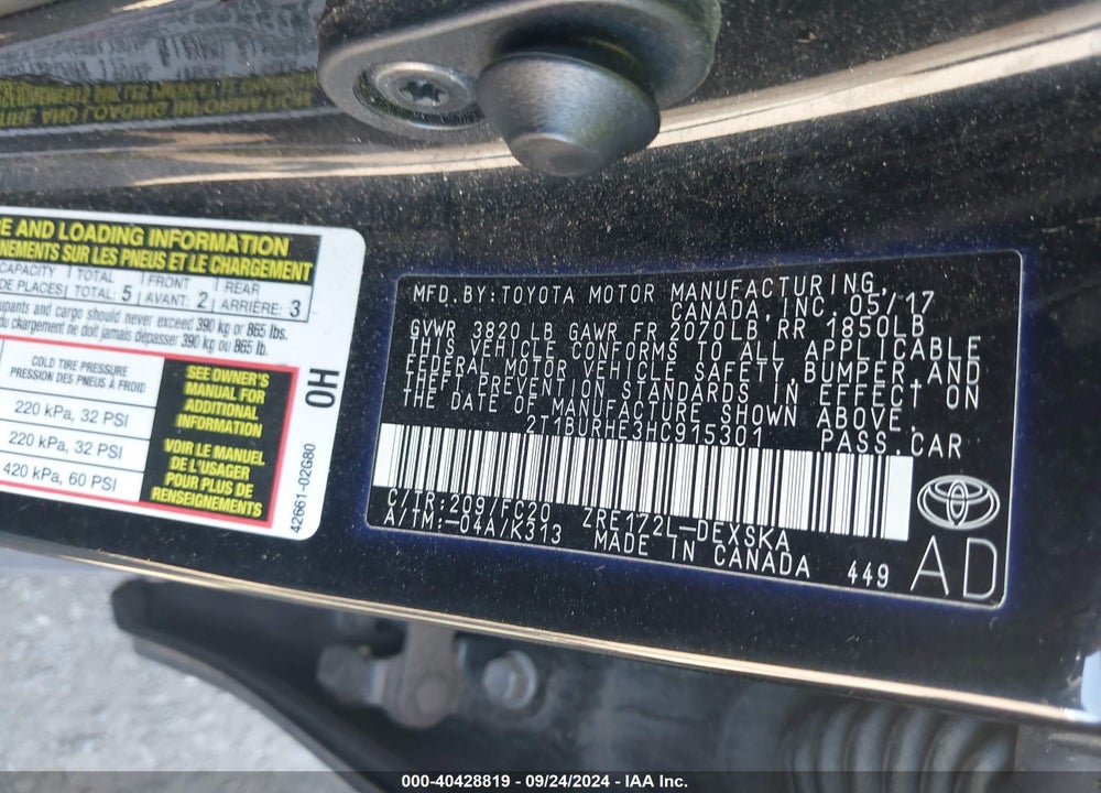 2017 TOYOTA COROLLA SE VIN: 2T1BURHE3HC915301