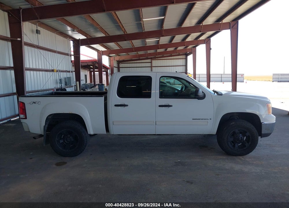 2007 GMC SIERRA 1500 SL VIN: 2GTEK13CX71731917