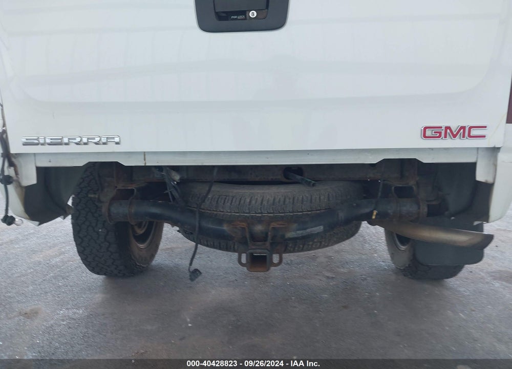 2007 GMC SIERRA 1500 SL VIN: 2GTEK13CX71731917