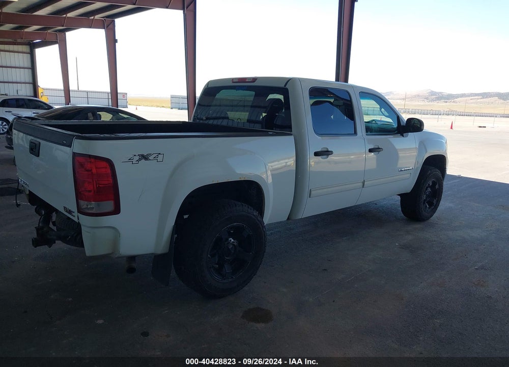 2007 GMC SIERRA 1500 SL VIN: 2GTEK13CX71731917