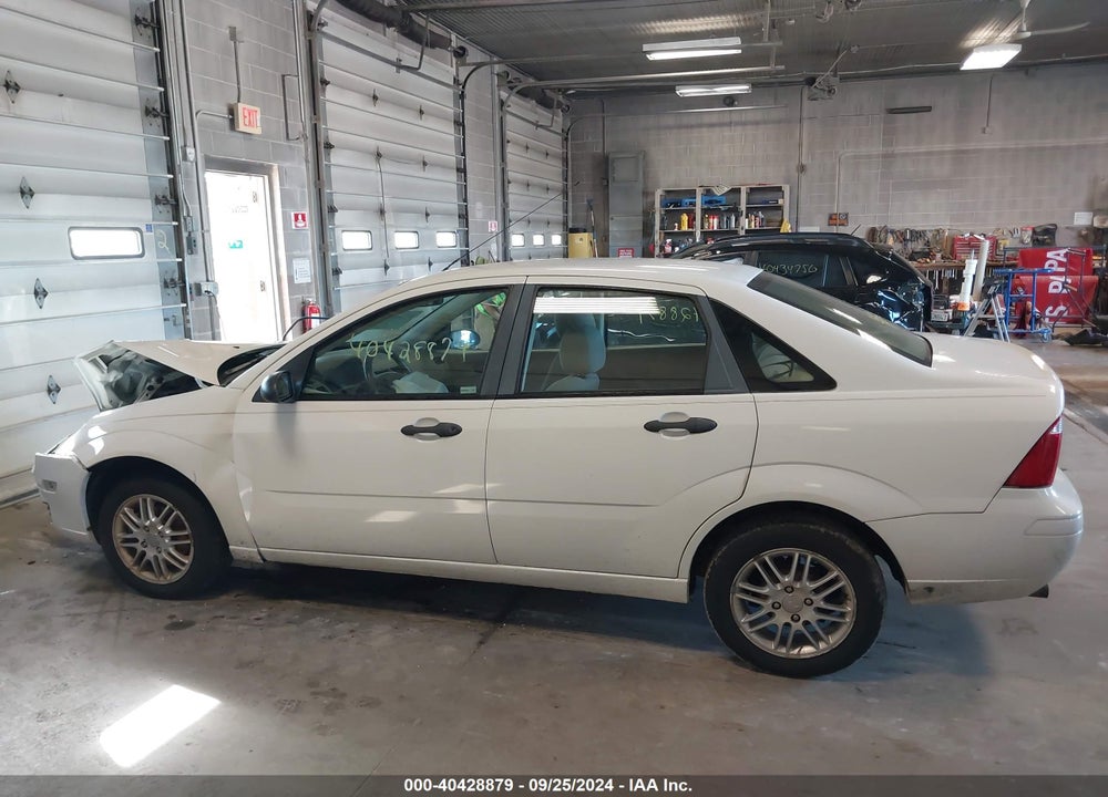 2006 FORD FOCUS ZX4 VIN: 1FAFP34NX6W185232