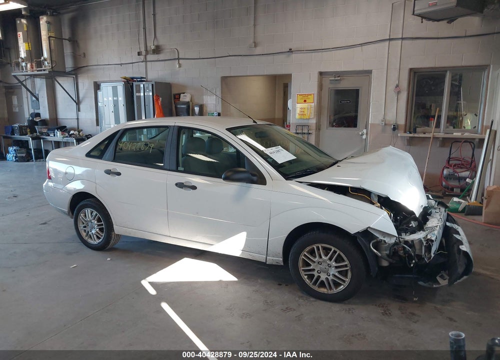 2006 FORD FOCUS ZX4 VIN: 1FAFP34NX6W185232