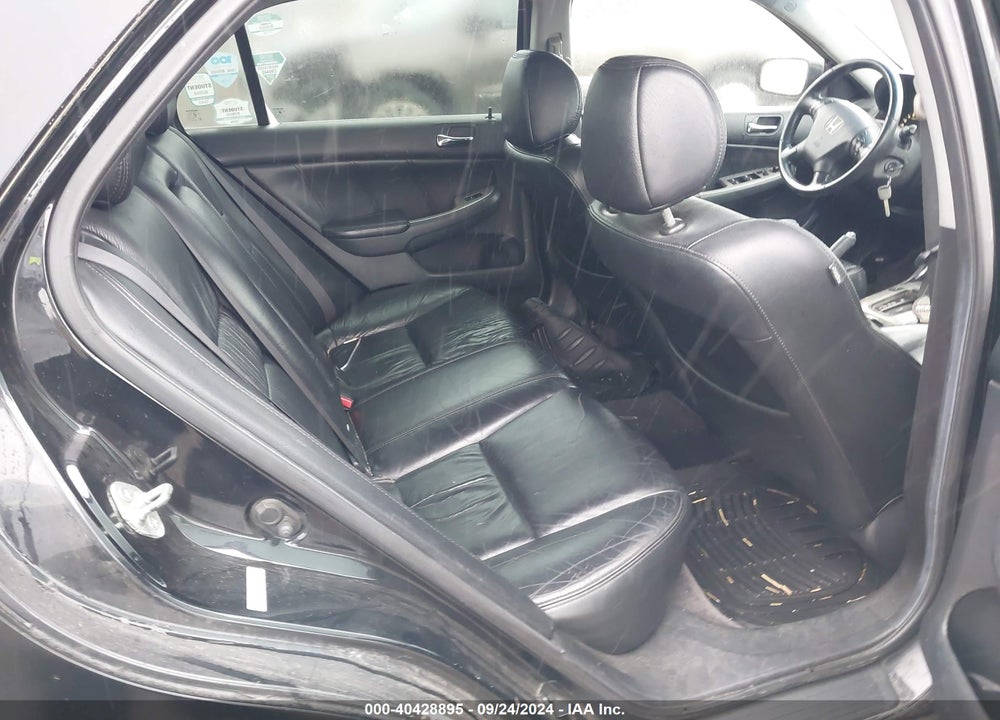2007 HONDA ACCORD 2.4 EX VIN: 1HGCM568X7A012495