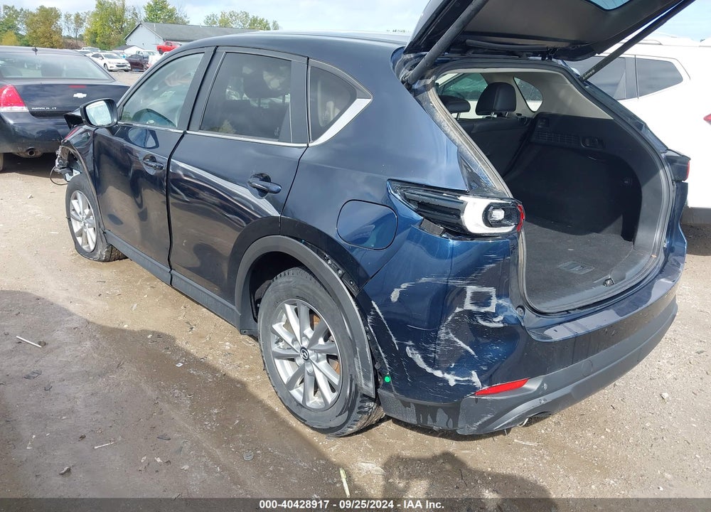 2022 MAZDA CX-5 2.5 S PREFERRED VIN: JM3KFBCM6N1588061