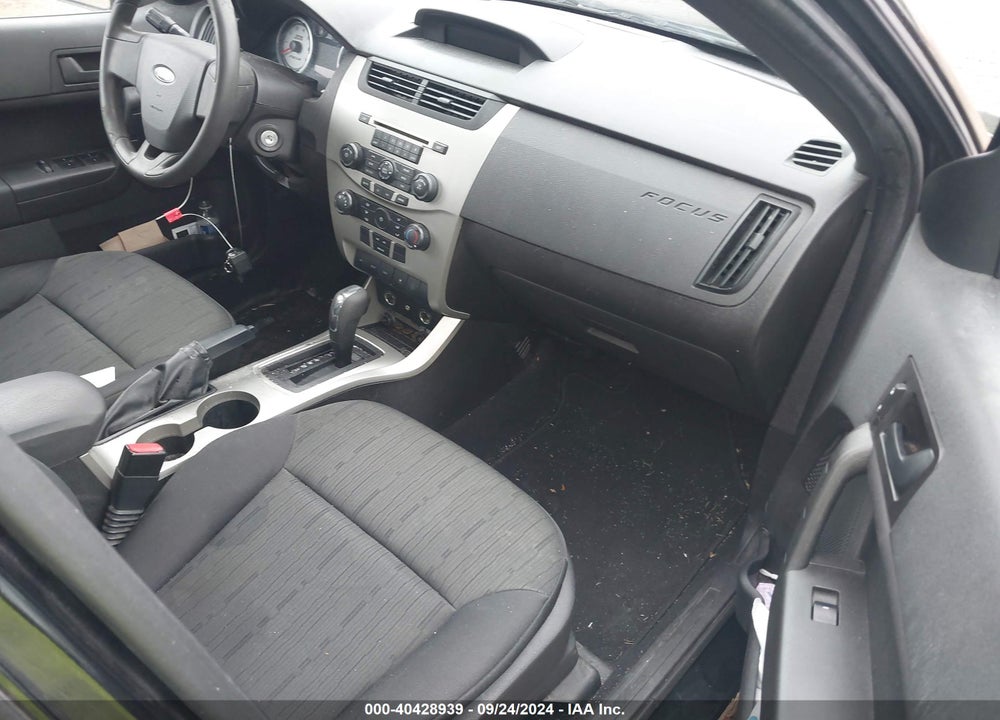 2010 FORD FOCUS SE VIN: 1FAHP3FNXAW289296