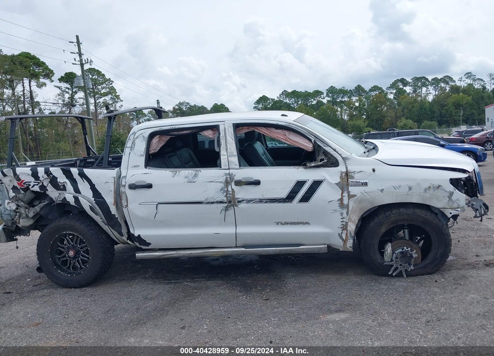 2010 TOYOTA TUNDRA GRADE 5.7L V8 VIN: 5TFEY5F1XAX082548