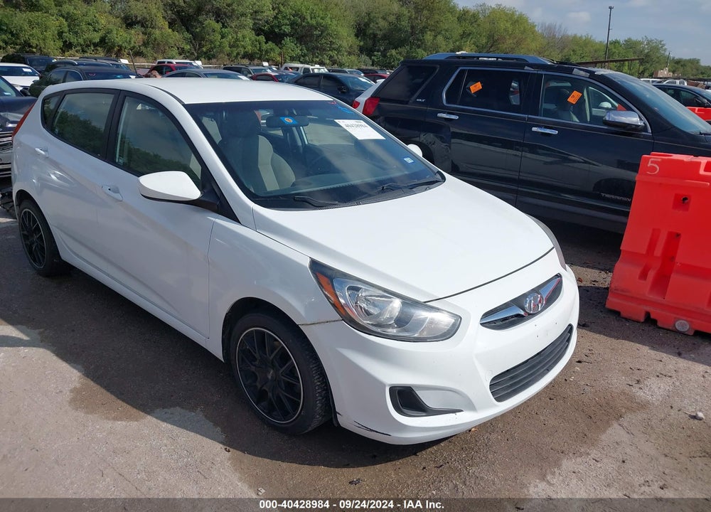 2014 HYUNDAI ACCENT GS VIN: KMHCT5AE6EU187817
