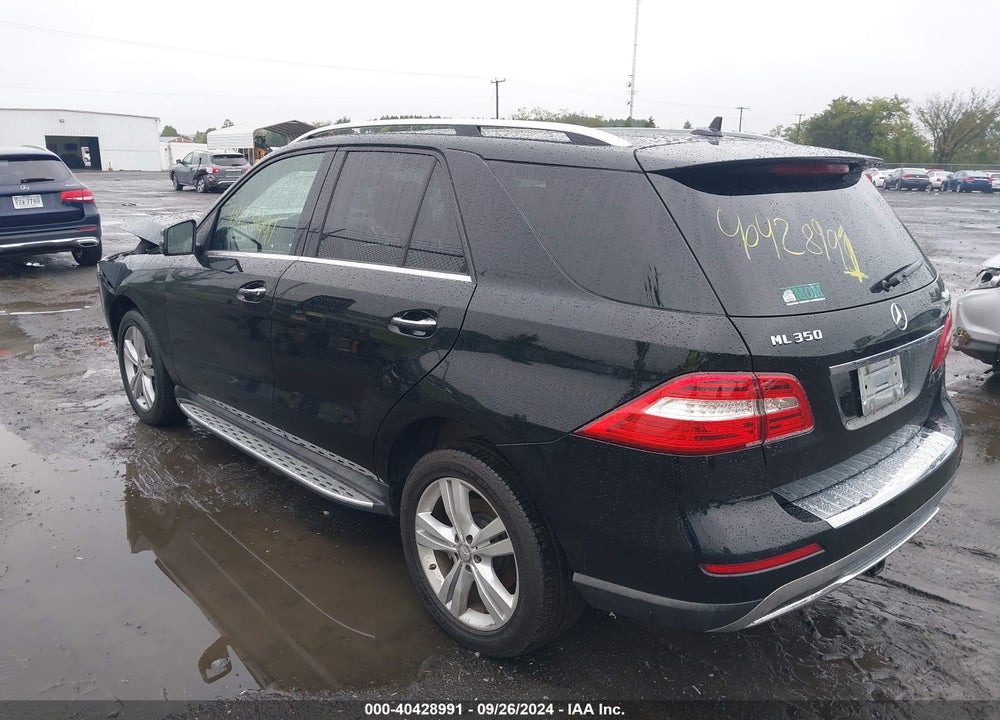2015 MERCEDES-BENZ ML 350 4MATIC VIN: 4JGDA5HB8FA523413