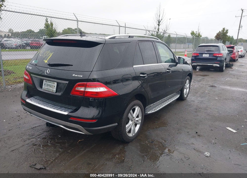 2015 MERCEDES-BENZ ML 350 4MATIC VIN: 4JGDA5HB8FA523413