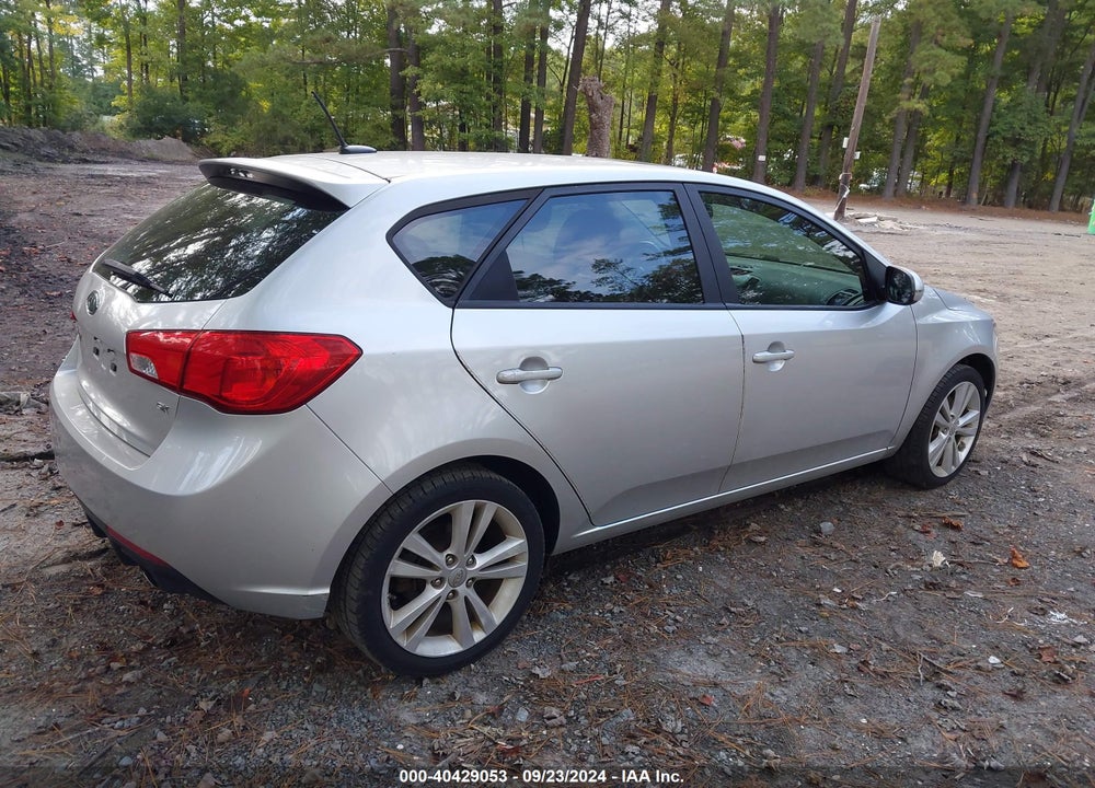 2011 KIA FORTE SX VIN: KNAFW5A32B5329882