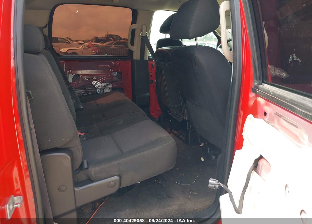 2011 CHEVROLET SILVERADO 1500 LT VIN: 3GCPKSE39BG278269