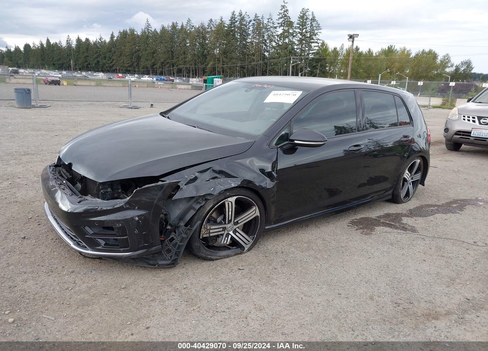 2015 VOLKSWAGEN GOLF R 4-DOOR VIN: WVWLF7AU7FW163403