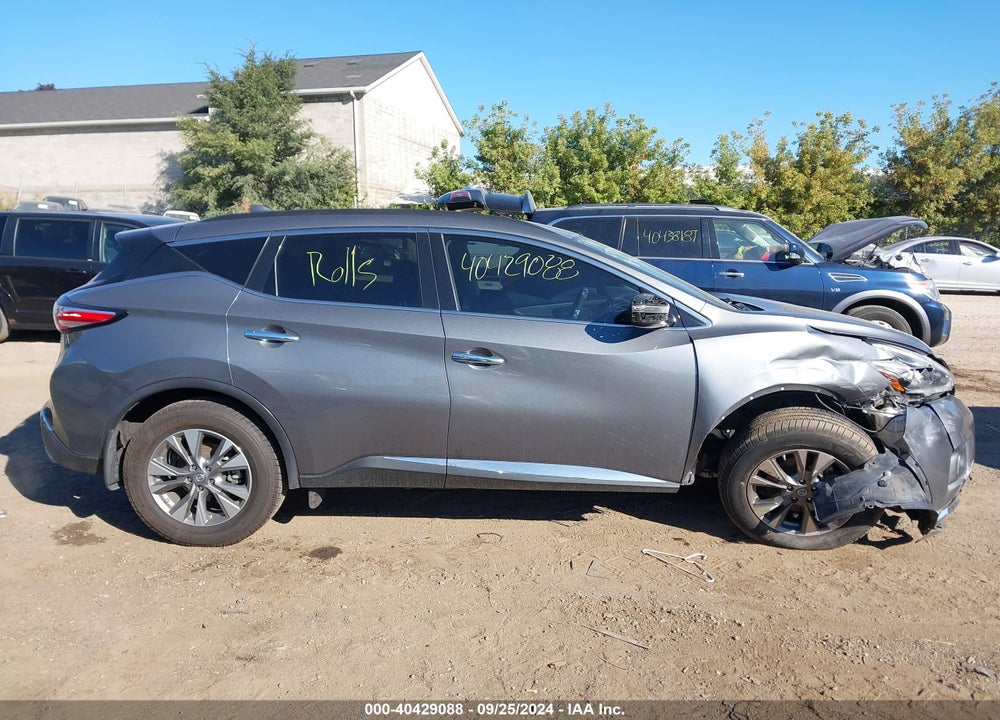 2018 NISSAN MURANO SV VIN: 5N1AZ2MH7JN146823