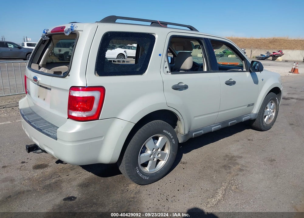 2008 FORD ESCAPE XLT VIN: 1FMCU03108KC18442