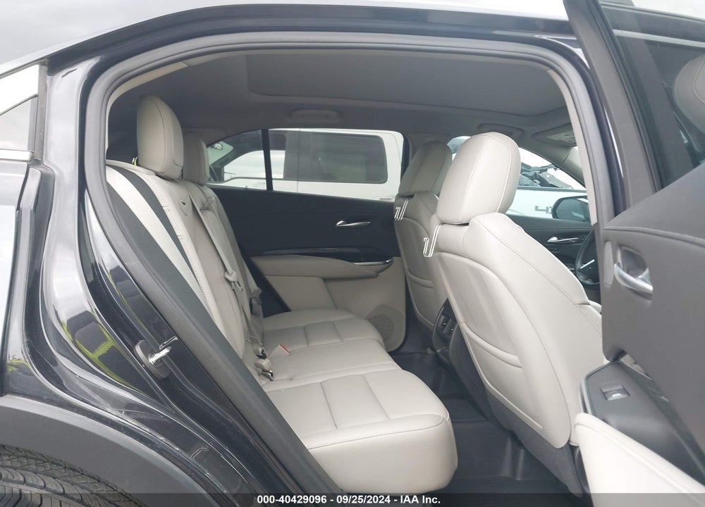 2023 CADILLAC XT4 FWD PREMIUM LUXURY VIN: 1GYFZCR40PF100737