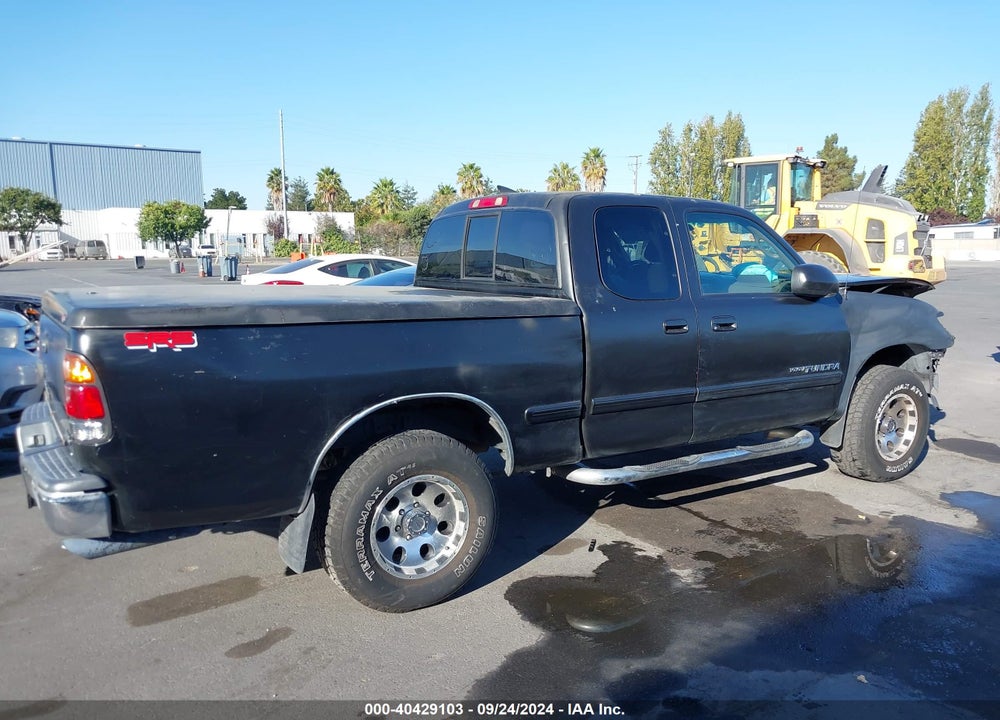 2002 TOYOTA TUNDRA SR5 V8 VIN: 5TBRT341X2S322916