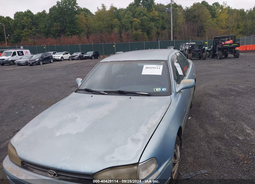 1993 TOYOTA CAMRY LE VIN: JT2SK12E5P0115861