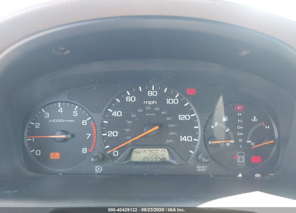 2000 HONDA ACCORD 2.3 LX VIN: 3HGCG6651YG702044