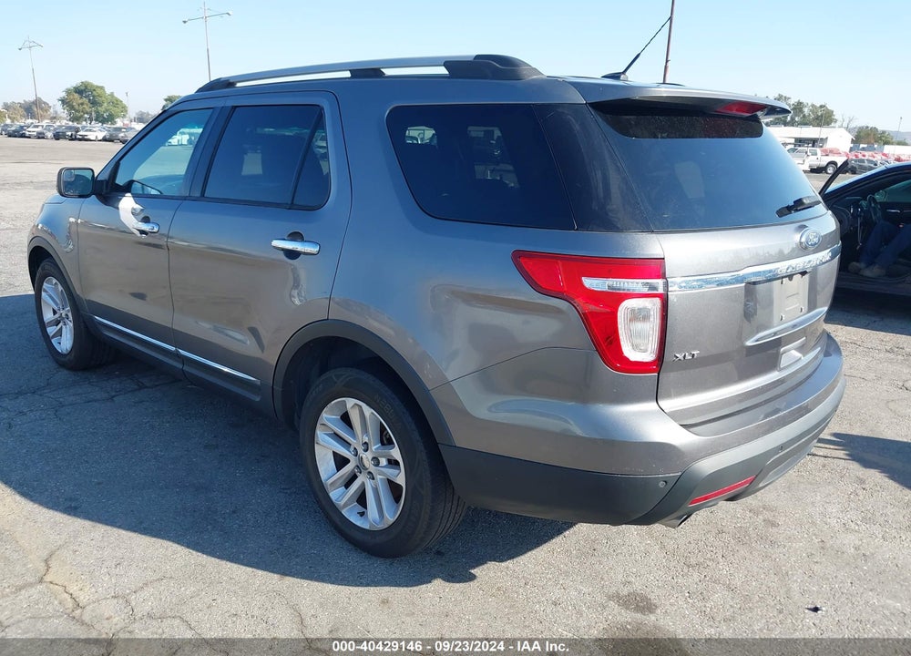 2011 FORD EXPLORER XLT VIN: 1FMHK7D82BGA51530