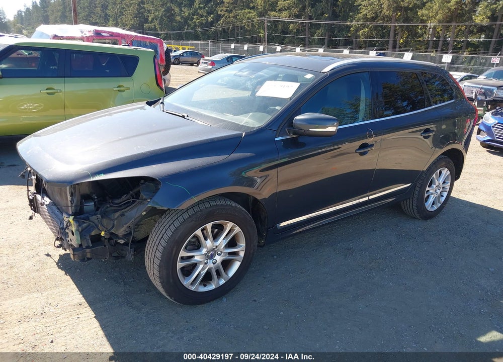 2016 VOLVO XC60 T5 PLATINUM VIN: YV4612RM6G2826405