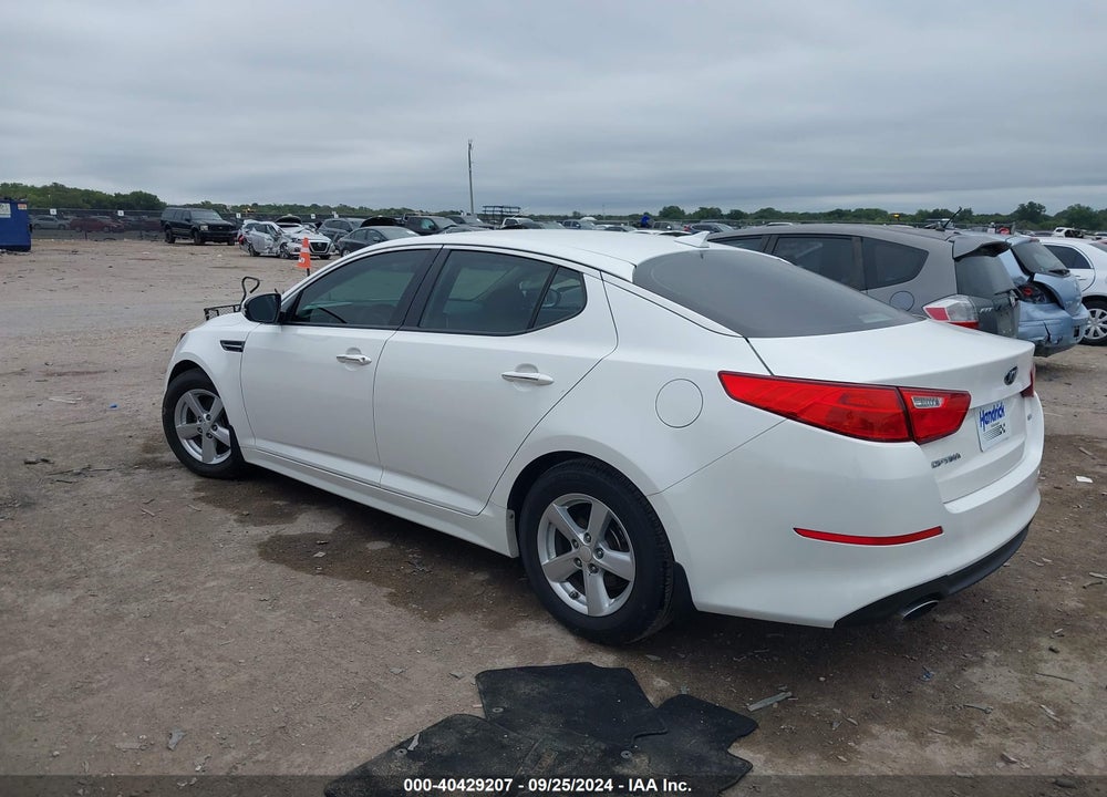 2015 KIA OPTIMA LX VIN: KNAGM4A77F5641550