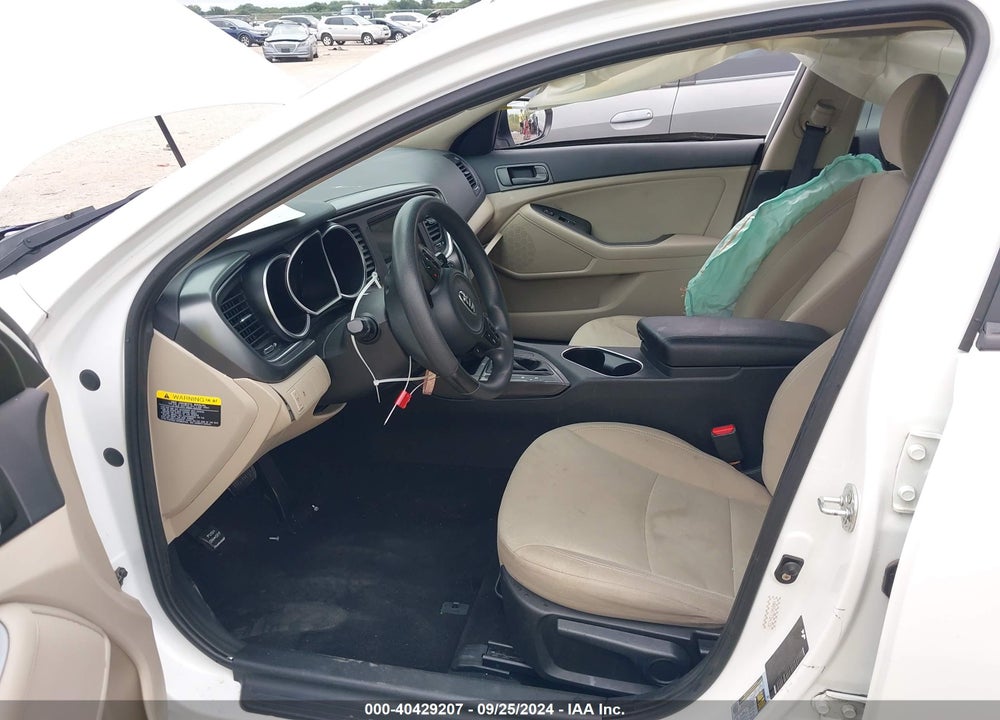 2015 KIA OPTIMA LX VIN: KNAGM4A77F5641550