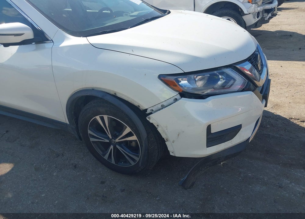 2019 NISSAN ROGUE SV VIN: JN8AT2MT6KW257213