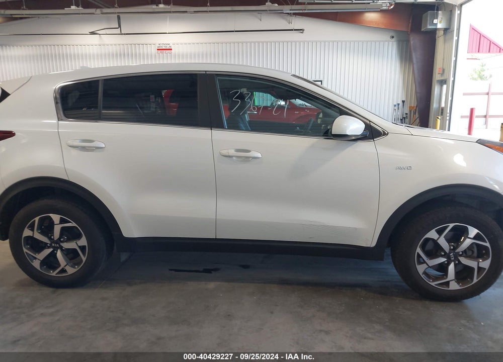 2022 KIA SPORTAGE LX VIN: KNDPMCAC1N7967793