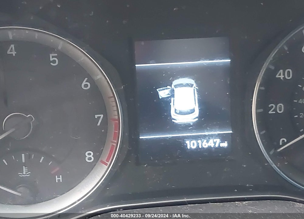 2019 HYUNDAI KONA SE VIN: KM8K12AA1KU254672