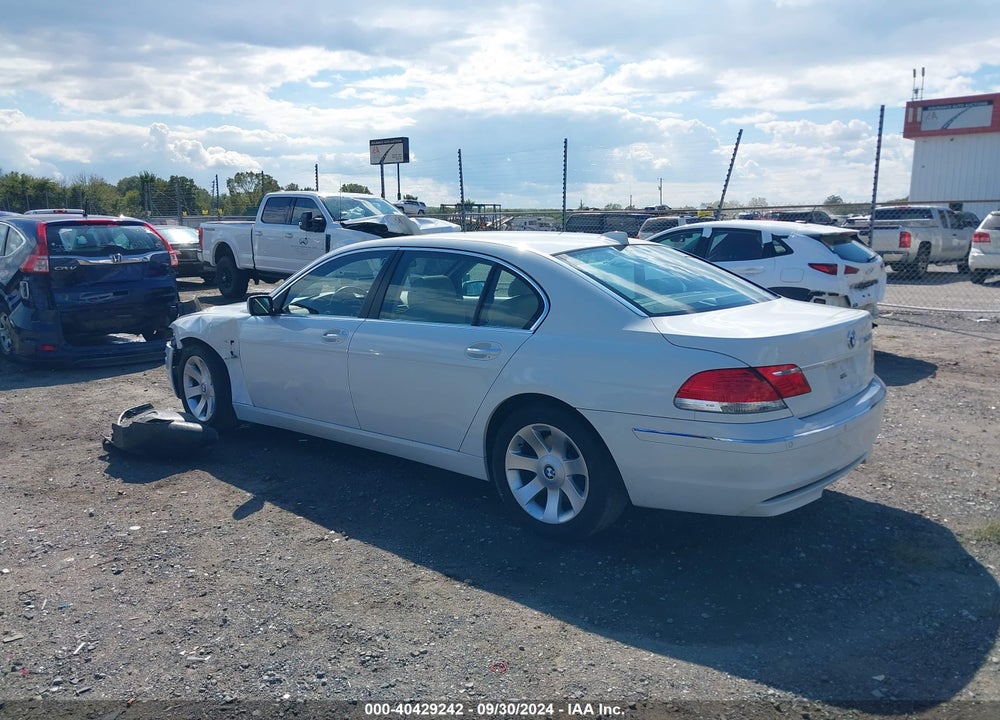 2008 BMW 750LI VIN: WBAHN83538DT78258