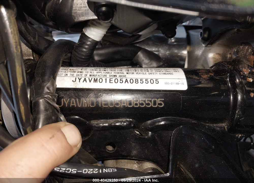 2005 YAMAHA XVS65 A VIN: JYAVM01E05A085505