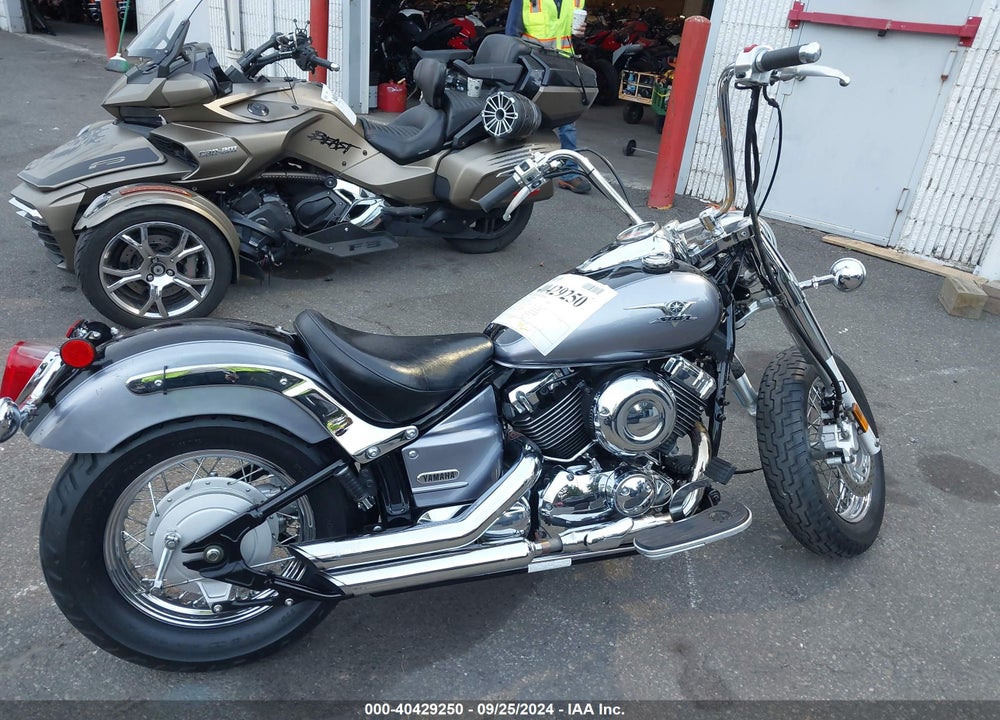 2005 YAMAHA XVS65 A VIN: JYAVM01E05A085505