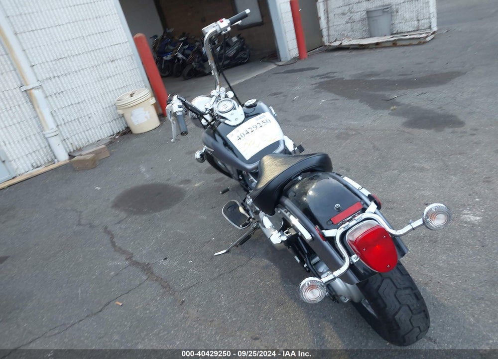 2005 YAMAHA XVS65 A VIN: JYAVM01E05A085505
