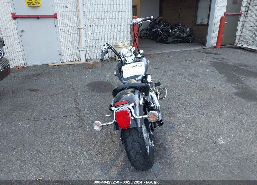 2005 YAMAHA XVS65 A VIN: JYAVM01E05A085505