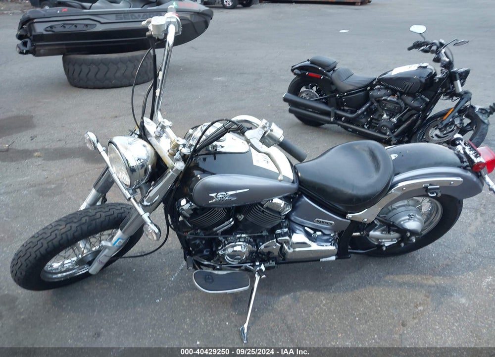 2005 YAMAHA XVS65 A VIN: JYAVM01E05A085505