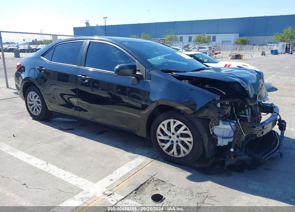 2017 TOYOTA COROLLA LE VIN: 2T1BURHE1HC754902
