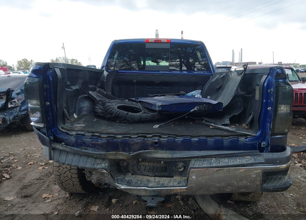 2015 CHEVROLET SILVERADO 2500HD VIN: 1GC1KWE82FF157177