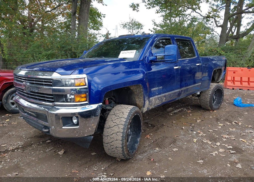 2015 CHEVROLET SILVERADO 2500HD VIN: 1GC1KWE82FF157177