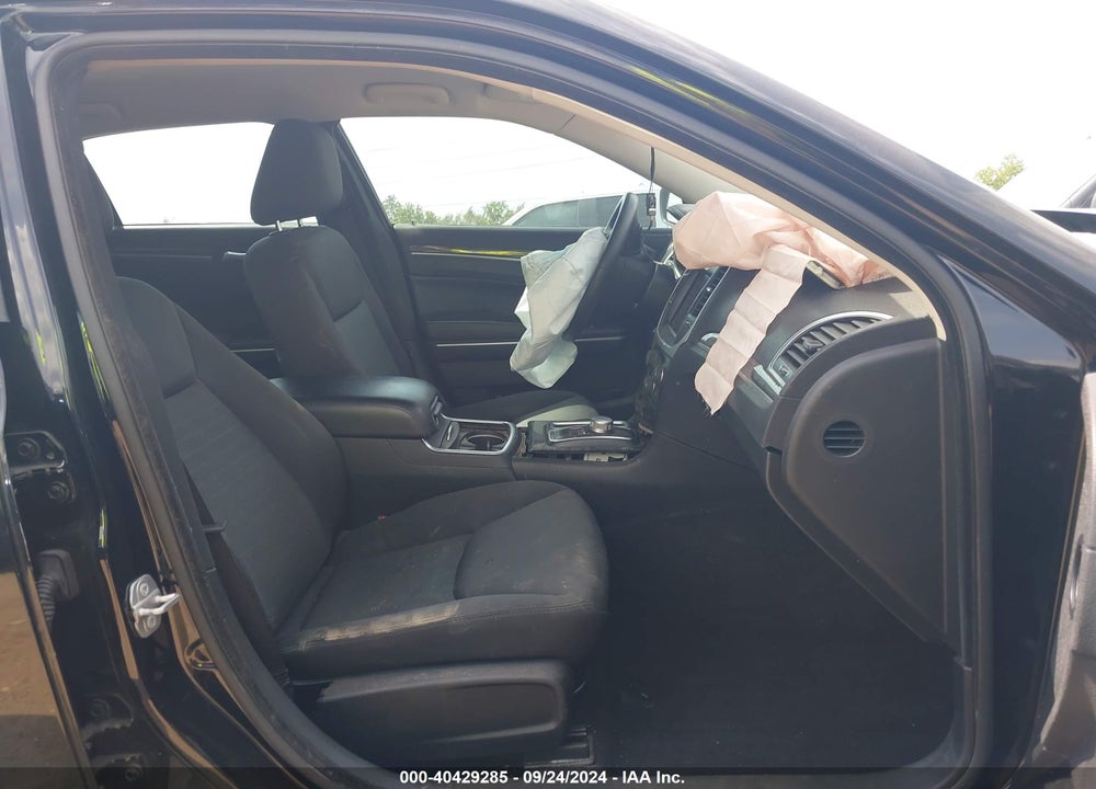 2022 CHRYSLER 300 VIN: 2C3CCAAGXNH214474