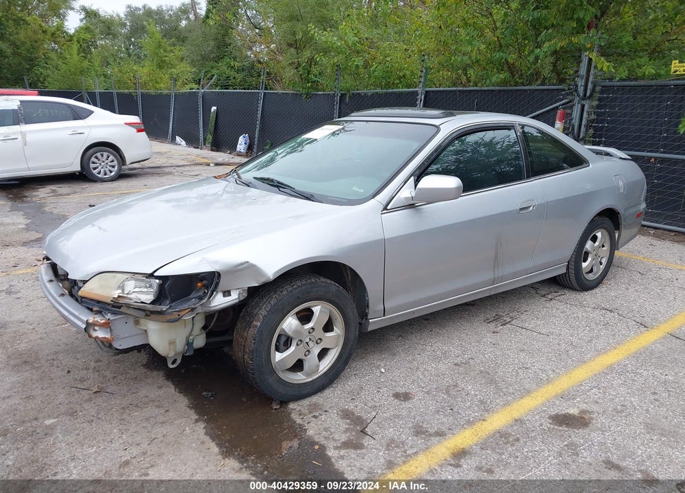 2001 HONDA ACCORD 2.3 EX VIN: 1HGCG325X1A002970
