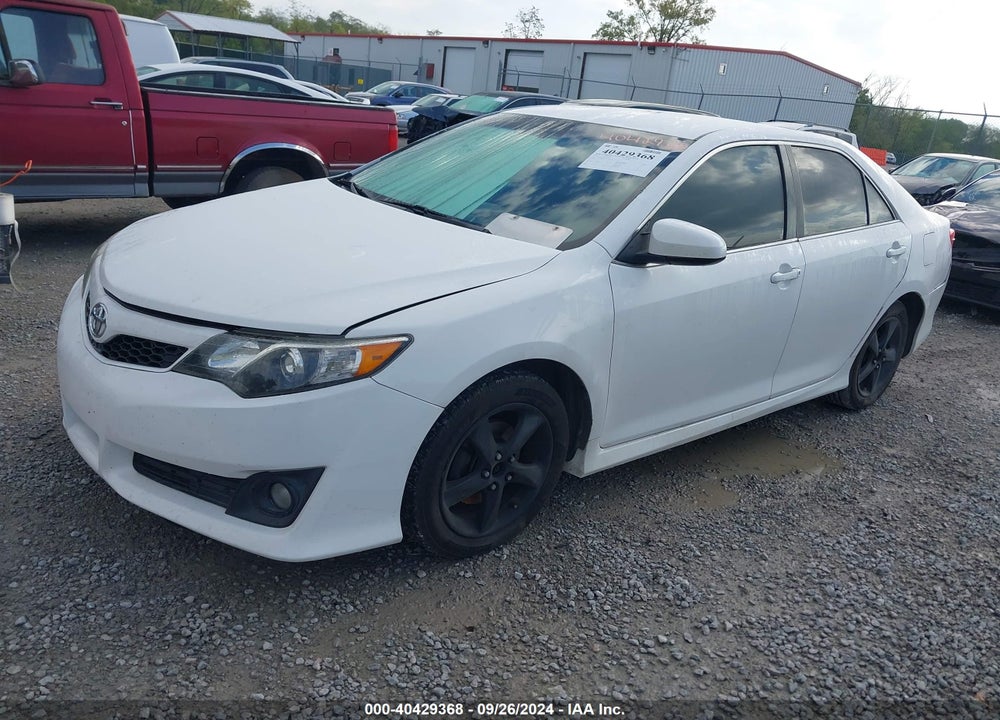 2014 TOYOTA CAMRY SE VIN: 4T1BF1FK6EU334714