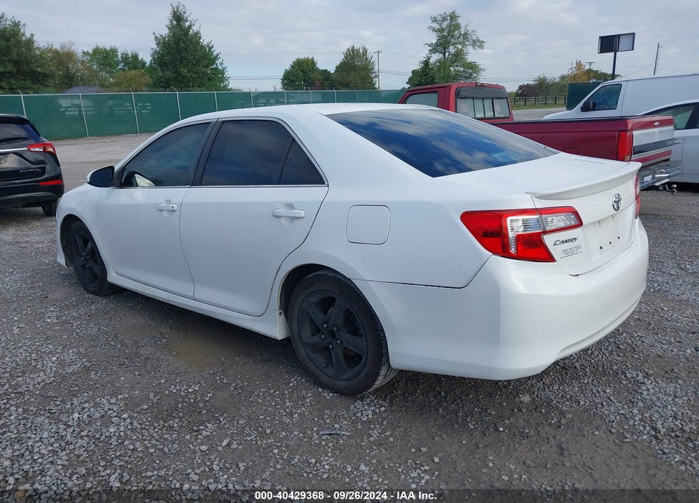 2014 TOYOTA CAMRY SE VIN: 4T1BF1FK6EU334714