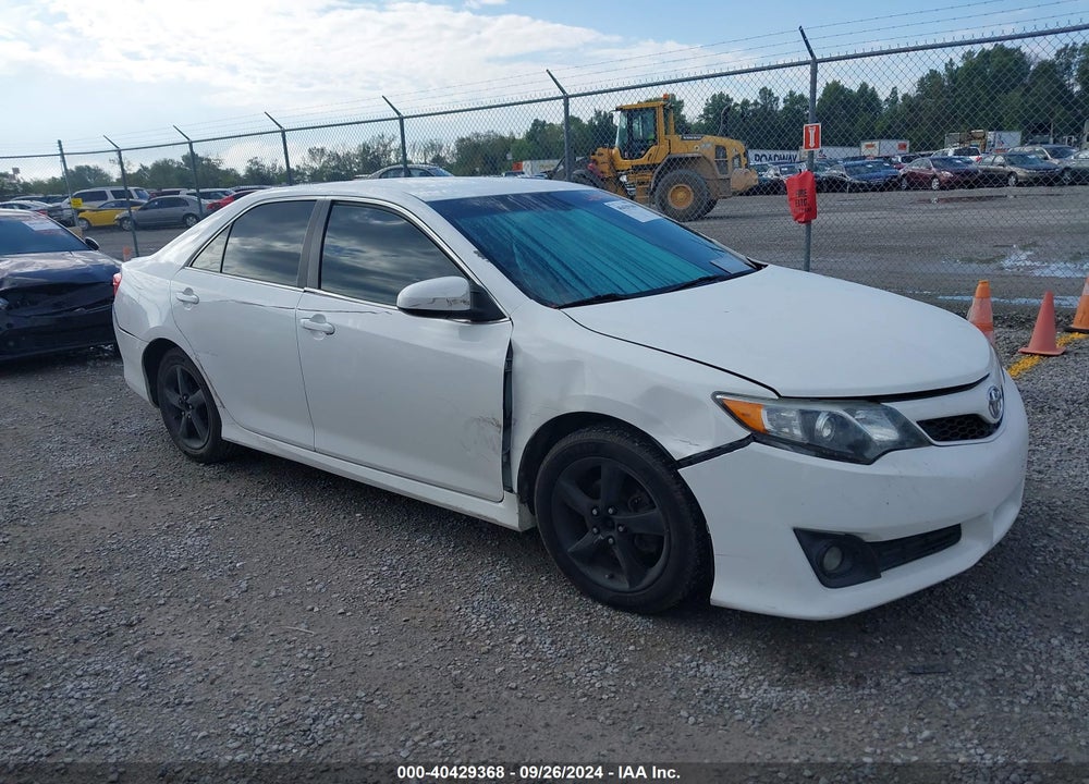2014 TOYOTA CAMRY SE VIN: 4T1BF1FK6EU334714