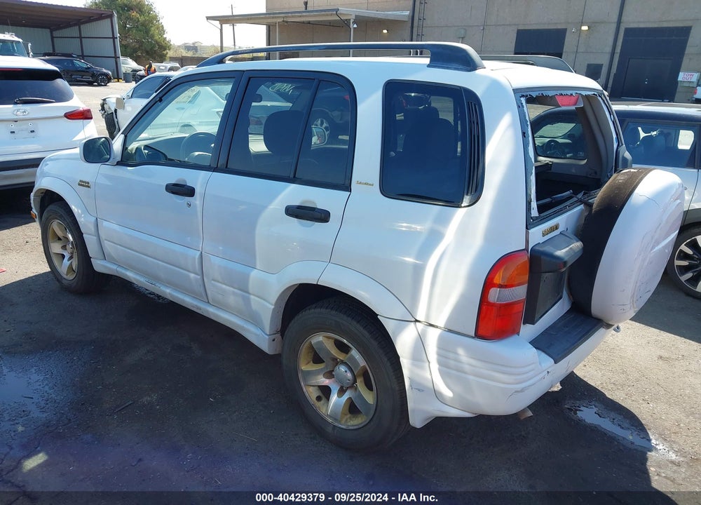 2000 SUZUKI GRAND VITARA JLS/JLS+/LIMITED VIN: JS3TE62V1Y4107333