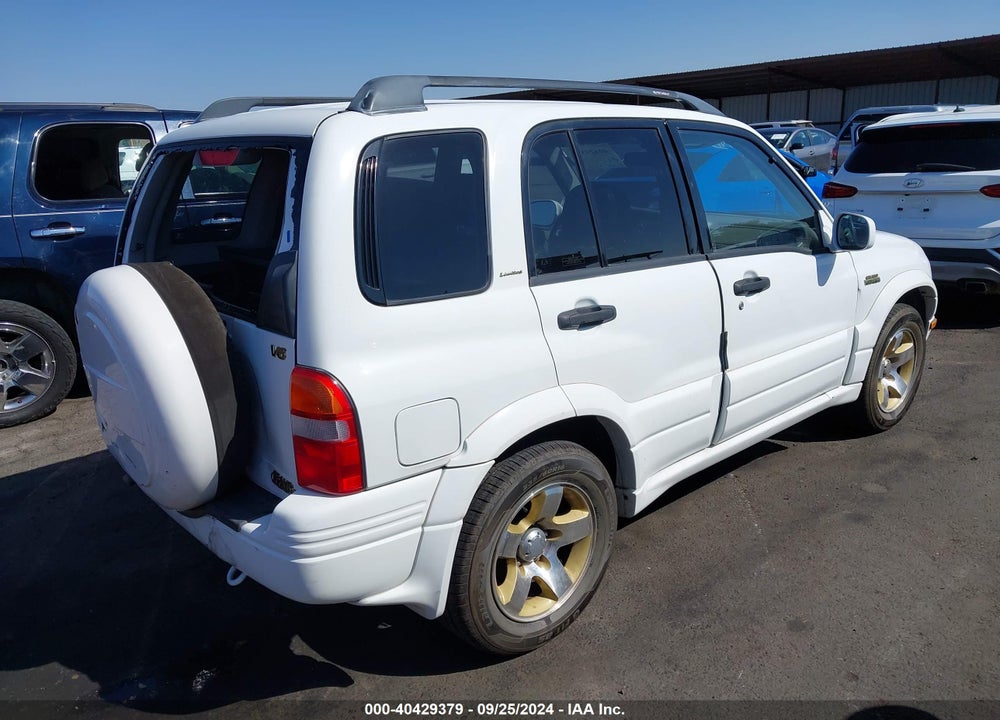 2000 SUZUKI GRAND VITARA JLS/JLS+/LIMITED VIN: JS3TE62V1Y4107333
